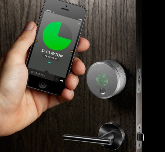 Smart Lock: Khóa cửa được mở bằng smartphone