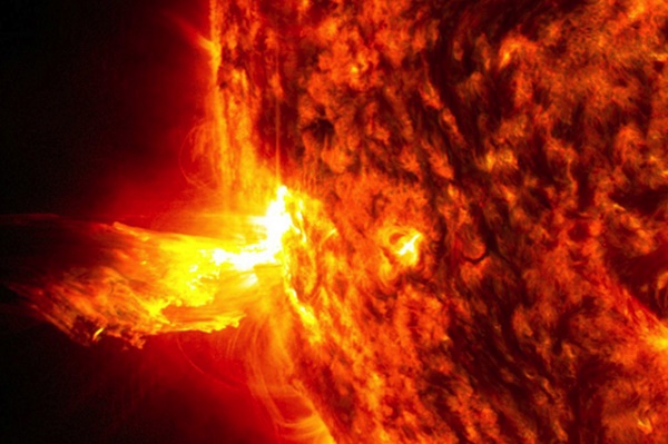 mặt trời hạt khổng lồ đường đi nasa david hathaway