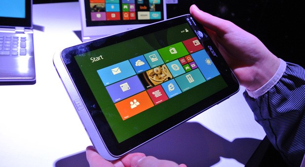 Acer trình làng tablet 8 inch Iconia W4 chạy Windows 8.1