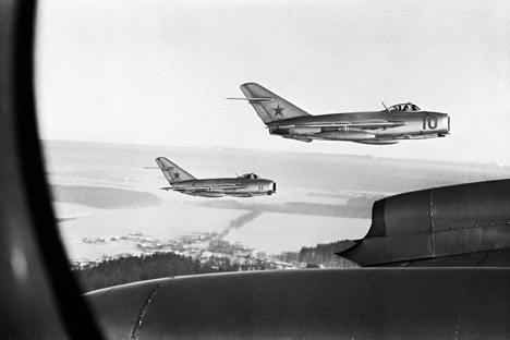  Tiêm kích MiG-15
