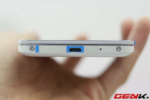 Mở hộp LG Optimus GK: chiếc G Pro có thiết kế nhỏ gọn 13