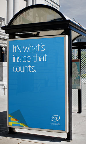 Intel thay đổi slogan sang “Hãy nhìn vào bên trong”