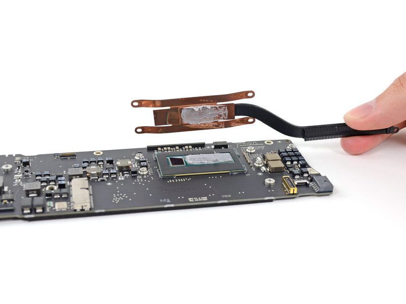 Bên trong MacBook Air 2013: Pin lớn hơn, 2 micro, SSD do Samsung sản xuất