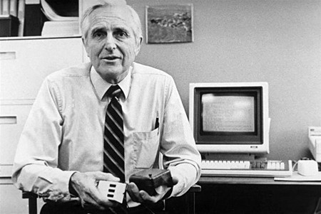 Computing UI visionary Douglas Engelbart, passes away at 88