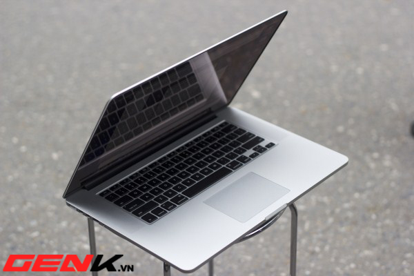  MacBook Pro Retina phiên bản 2012.