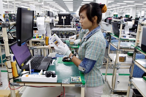 "Đột nhập" Nhà máy Samsung ở Bắc Ninh