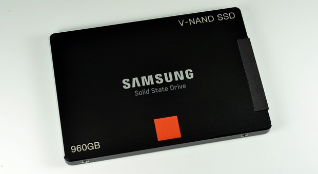 Samsung launches first SSD with 3D VNAND memory, but only for enterprise