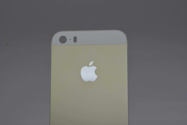 Lộ diện hình ảnh rõ nét phiên bản màu mới trên iPhone 5S 6
