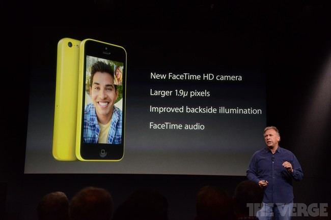 iPhone 5C sở hữu camera hỗ trợ FaceTime độ phân giải HD, tích hợp gọi điện miễn phí