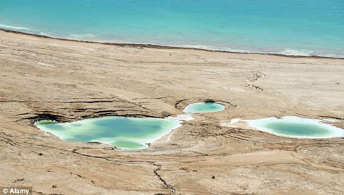 Biển Chết đang "chết" thực sự?