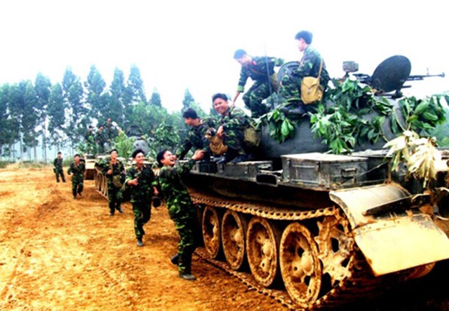 Mổ xẻ sức mạnh Tăng-Thiết giáp Việt Nam so với các nước láng giềng