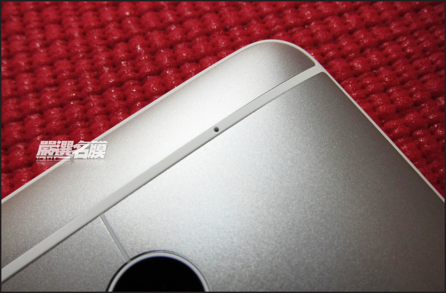 Loạt ảnh thực tế rõ nét của phablet HTC One Max