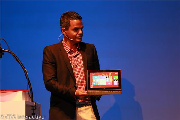 Lumia 2520, máy tính bảng đầu tiên của Nokia chính thức ra mắt