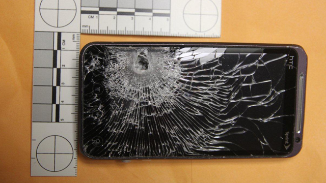 HTC EVO 3D takes a bullet, saves a life