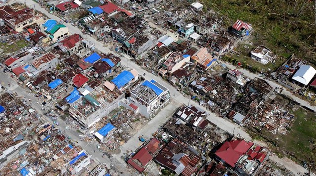  Phillipinnes tan hoang sau bão Haiyan