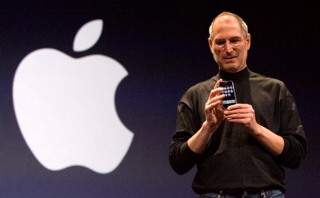 Phong cách ăn mặc đậm chất Mỹ và đặc trưng của Steve Jobs