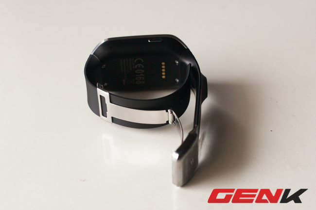 Samsung Galaxy Gear: Kén tương thích, chưa đột phá