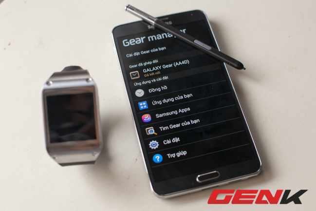 Samsung Galaxy Gear: Kén tương thích, chưa đột phá