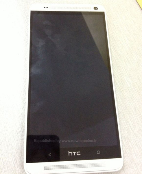 Biến thể HTC One với màn hình cực lớn xuất đầu lộ diện