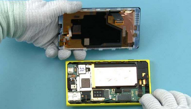 Nokia tung hướng dẫn tháo lắp smartphone camera khủng Lumia 1020
