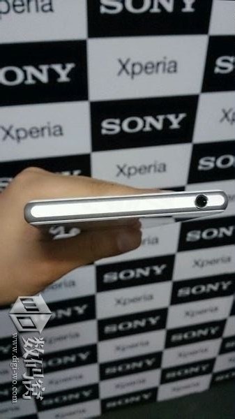 Sony hé lộ siêu smartphone Honami sẽ sử dụng camera ống kính G cao cấp