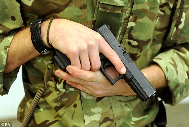 Glock 17 là một trong những mẫu súng ngắn được sử dụng rộng rãi nhất trên thế giới