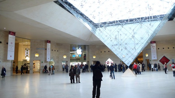 Gh&eacute; thăm 7 Apple Store đẹp như mơ 6