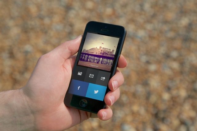 Ứng dụng chụp ảnh Analog Camera: Đơn giản, dễ d&ugrave;ng nhưng &iacute;t t&iacute;nh năng hơn Instagram