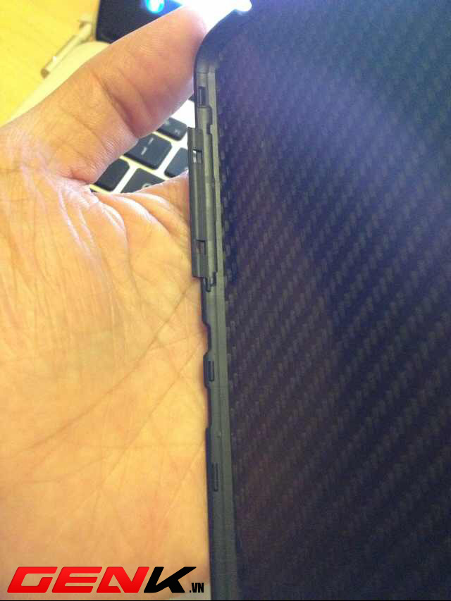 Lộ ảnh mặt lưng BlackBerry A10 tại Việt Nam