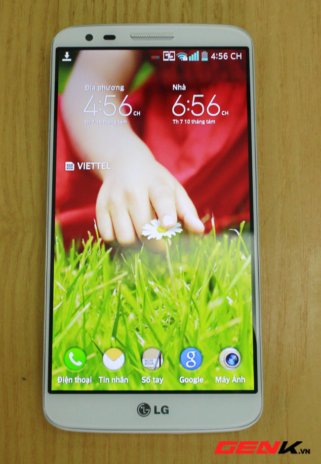  Về chất lượng hiển thị, màn hình LG G2 khá sáng và sắc nét. 