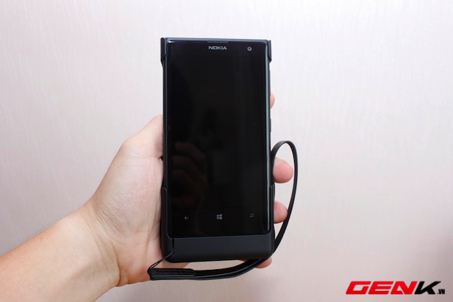 Cận cảnh bộ phụ kiện chính hãng dành cho Lumia 1020