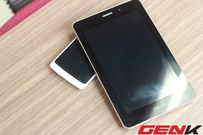 Cảm nhận Asus FonePad, tablet gọi điện thoại đầu tiên tại Việt Nam