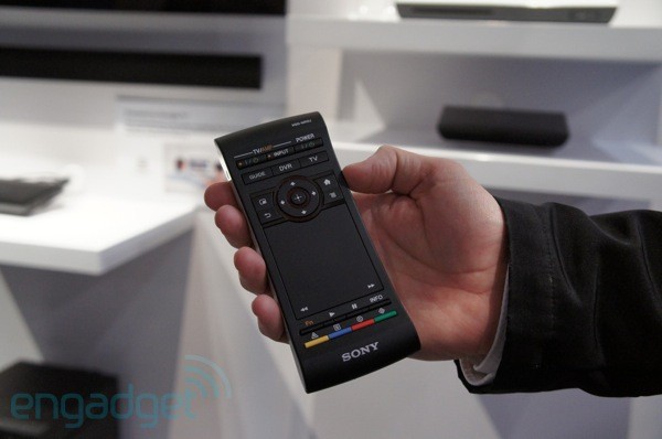 Sony phát hành mẫu Google TV box mới, hỗ trợ tìm kiếm bằng giọng nói