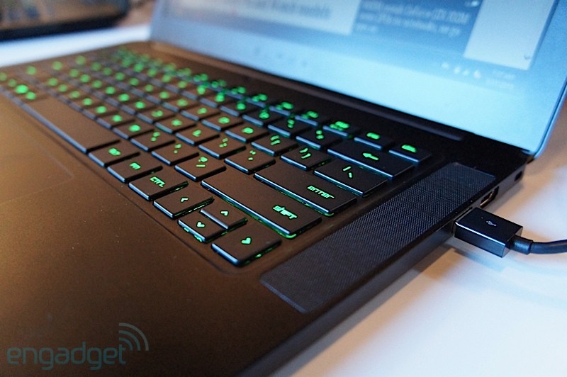 Ảnh thực tế Razer Blade 14 inch