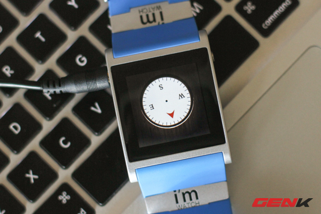 Dùng thử đồng hồ thông minh I’m Watch: nền tảng Android, sản xuất tại Italy