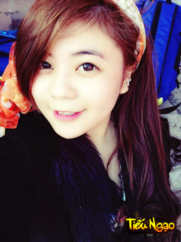 Gặp gỡ nữ game thủ xinh đẹp của Tiếu Ngạo Giang Hồ Mobile 4