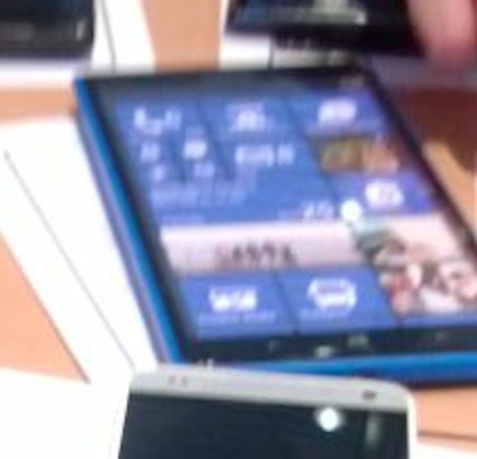 Lộ diện phablet màn hình 6 inch của Nokia