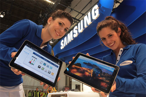 Có tin đồn Apple và Samsung sẽ chạy đua sản xuất tablet 12 inch