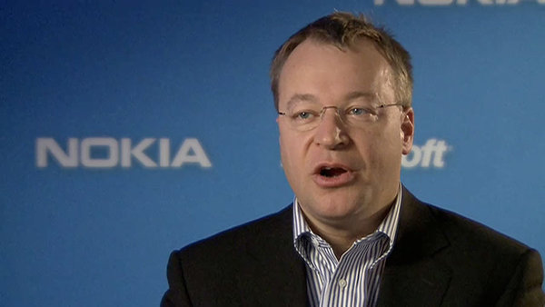 CEO Stephen Elop xác nhận: “Nokia tránh Android vì ngại Samsung”