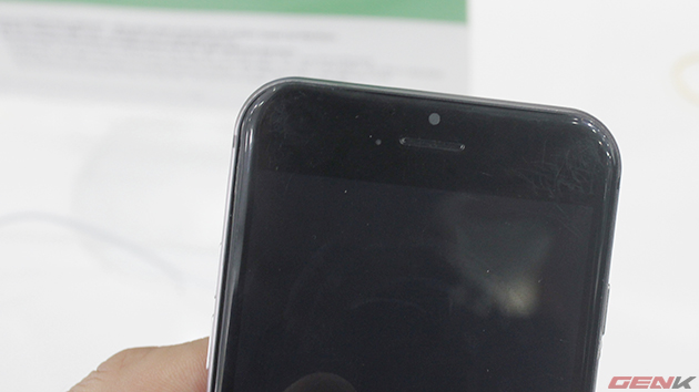 Trên tay mô hình iPhone 6 đầu tiên tại Việt Nam