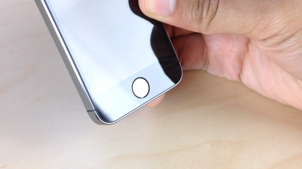 iPhone 6 phủ sapphire có là bước đi đúng đắn của Apple?