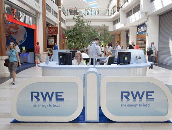 ​RWE sẽ trở thành khách hàng lớn nhất của FPT Software tại thị trường châu Âu với hợp đồng trị giá nhiều chục triệu USD trong vòng 5 năm.