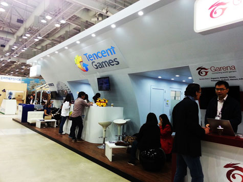 Garena và Tencent tại một cuộc triển lãm game.