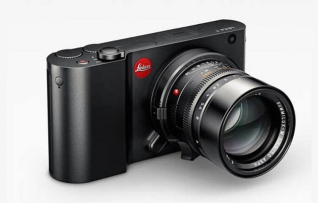 Ngoài ống kính ngàm T lấy nét tự động, Leica còn cung cấp bộ chuyển M adapter T để người dùng sử dụng các ống kính lấy nét tay ngàm M-mount truyền thống.