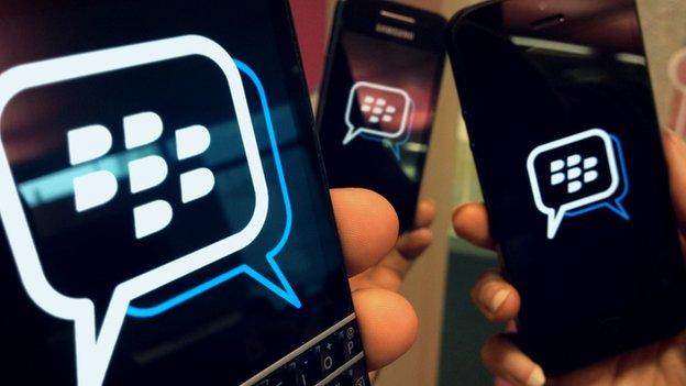 Phiên bản 2.2 của ứng dụng tin nhắn nổi tiếng BBM trình diện người dùng iOS 