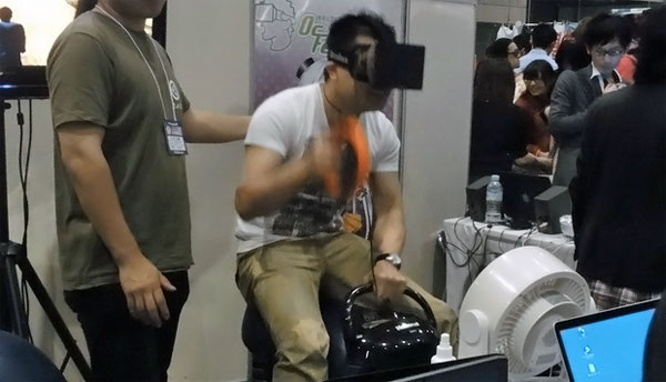 Kính thực tế ảo Oculus Rift khoe ứng dụng điều khiển robot và chơi game