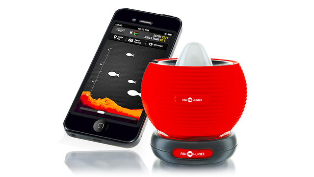 This Floating Sonar Pod Turns Your Smartphone Into a Fish Finder