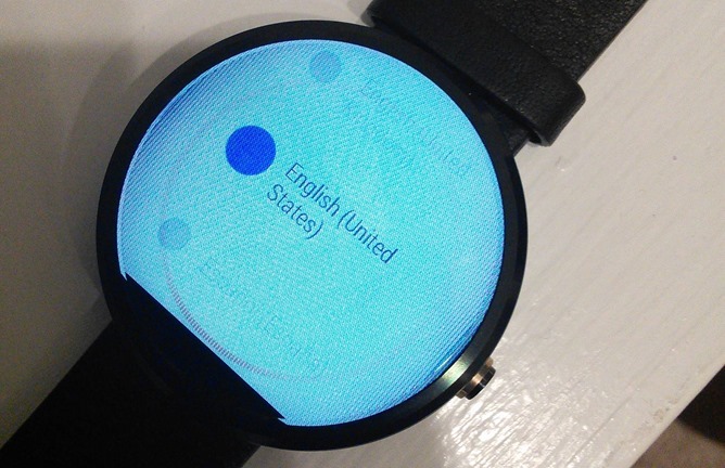 Vừa mới bán ra, nhiều người dùng đã gặp rắc rối với smartwatch Moto 360