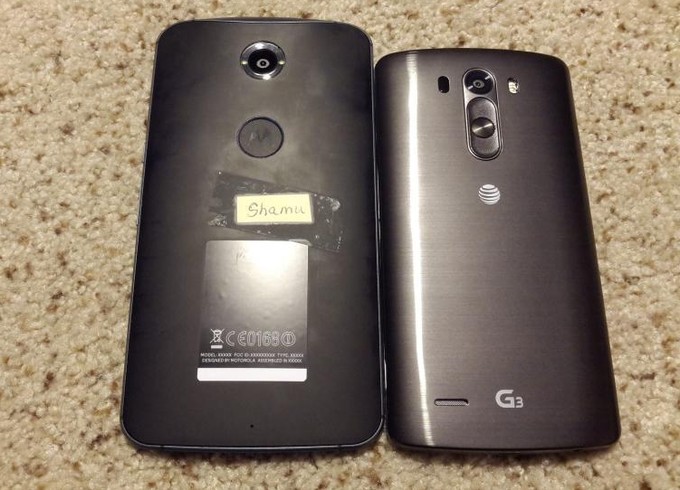 Motorola Shamu / Nexus X photographed next to LGs G3?