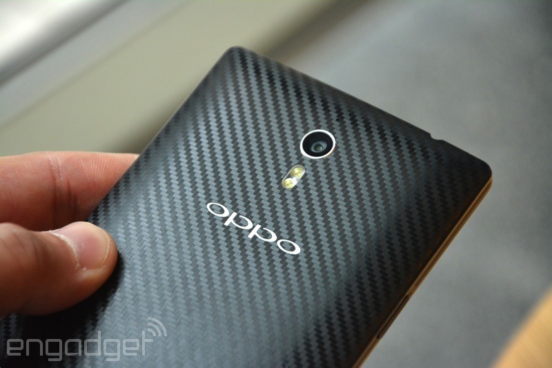 Oppo Find 7 chính thức ra mắt với camera chụp ảnh 50 MP